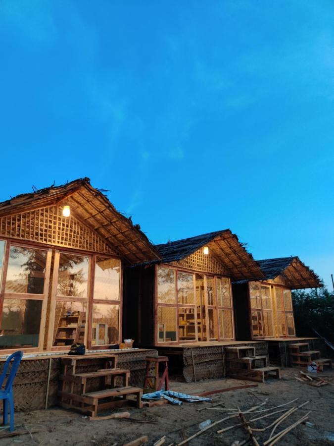 Lost Monk Beach Cottage Arambol Exterior foto